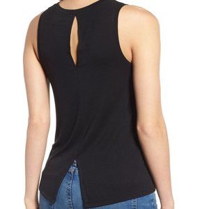 HALOGEN Keyhole Tank Top